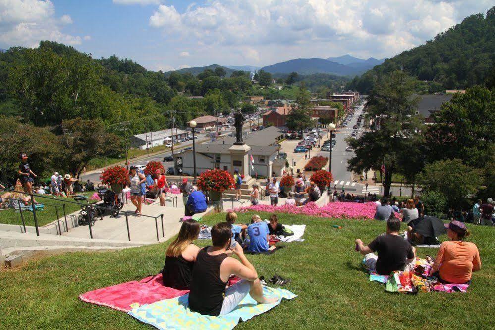 Blue Ridge Inn Sylva Exterior photo
